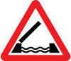 Opening or swing bridge ahead